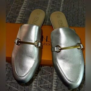Musshoe Silver Slip on Backless Dress Shoe - NWT 6.5
